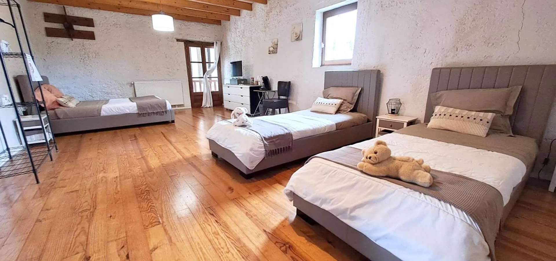 Homestay Le Temps D'Une Pause Cessieu